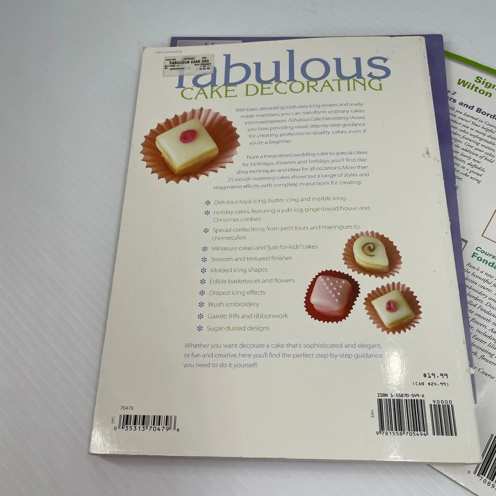 Set of 4 Cake Decorating Books - Picture 10 of 11